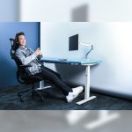 9am-pesk-smart-electric-height-adjustable-table-blue-top-white-frame-sitting-height-display